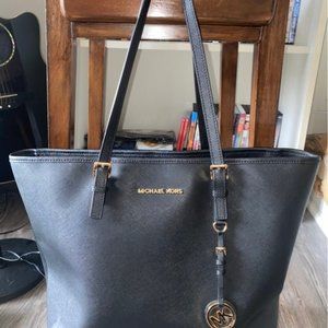 Michael Kors Tote